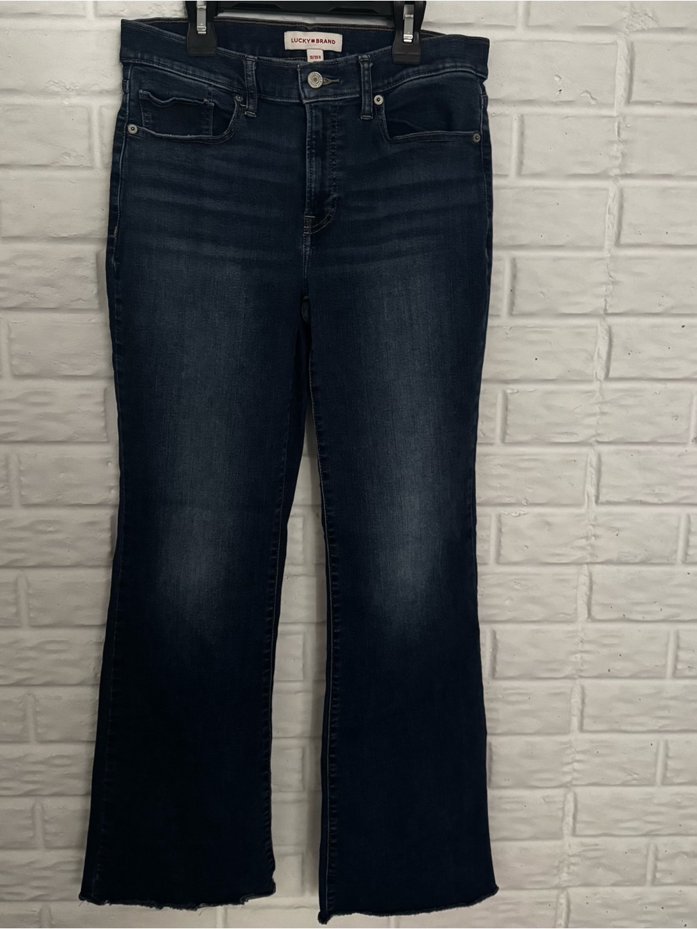 Lucky Brand Mid Rise Flare Jeans Women's 10/30 Denim Raw Hem